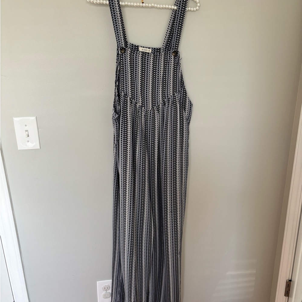 Black, White, and Blue Patterned Jumpsuit